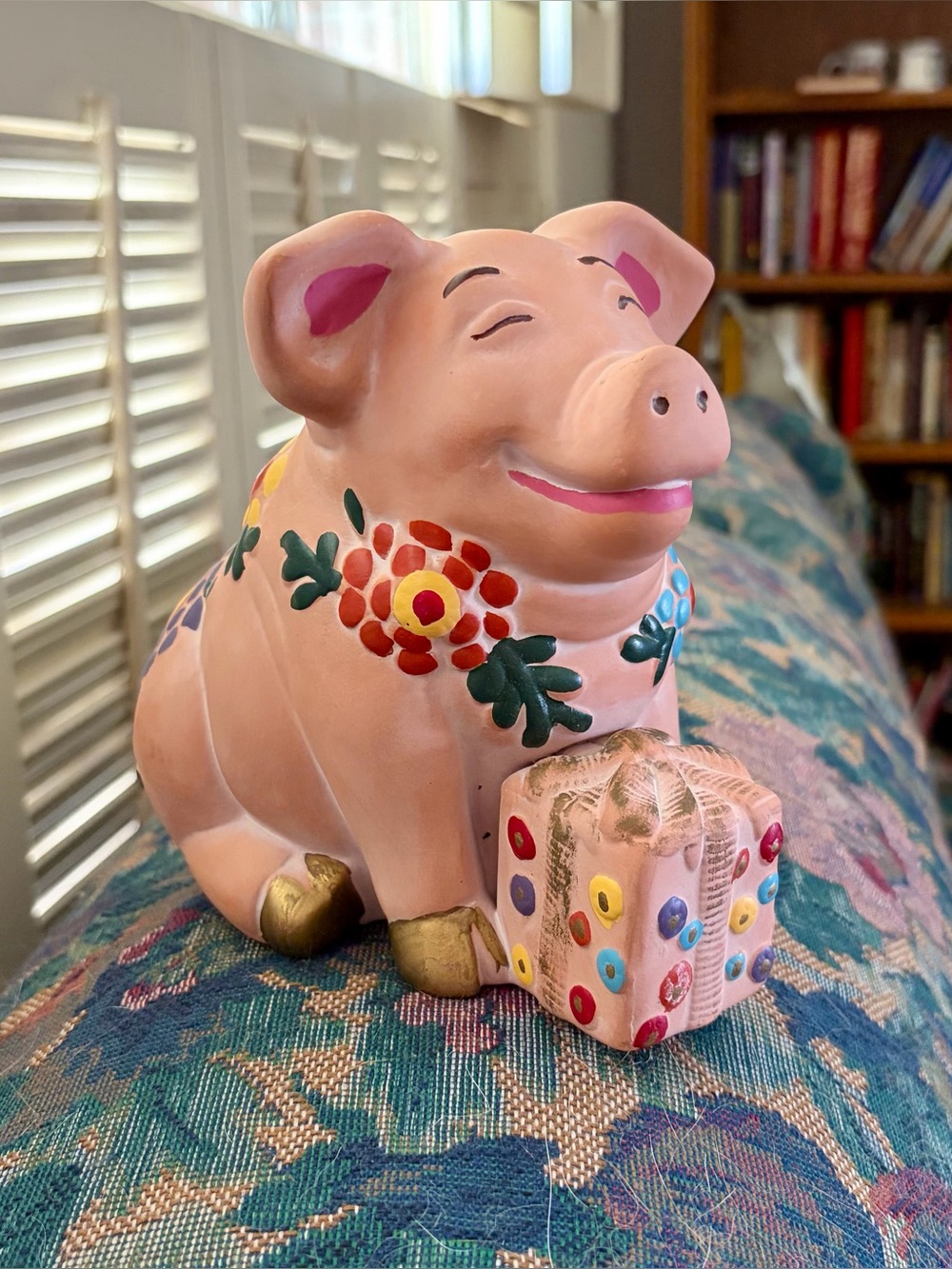Hand-Painted Pink Decorative Pig Figurine with Gift Accent